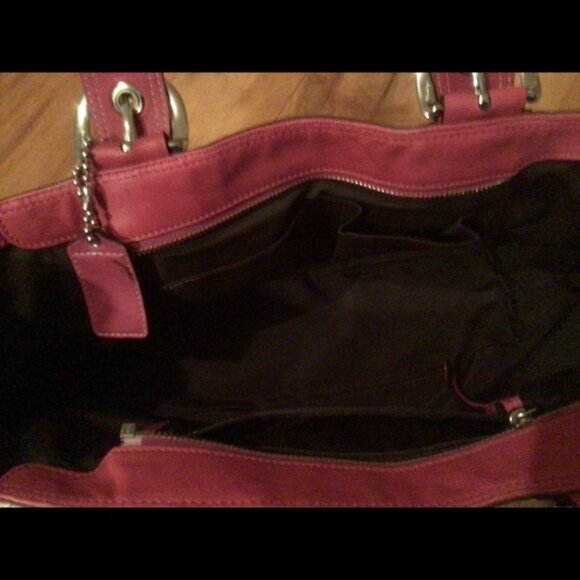 Pink Leather Coach Purse - Picture 9 of 12
